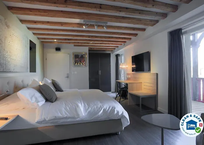 Chez Maman Hotel & Restaurant