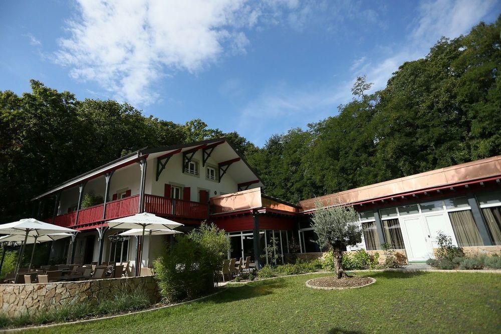 Chez Maman & Restaurant Ženeva